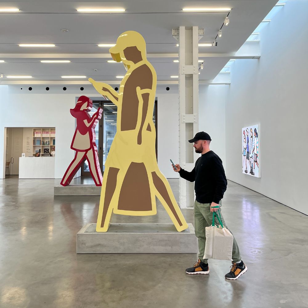 Julian Opie: A Contemporary Portrait of Motion and Modern Life at Lisson Gallery, New York